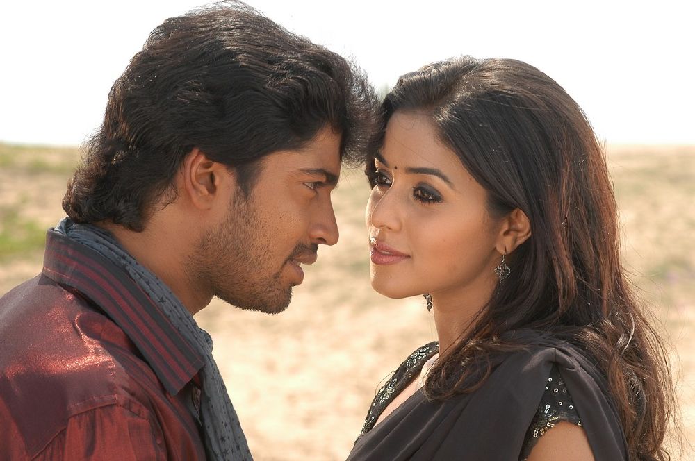 Seema Tapakai Telugu Movie stil...